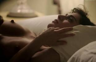 lizzy caplan nude in bed on masters of sex 8422 7