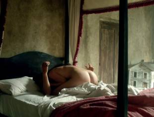 louise barnes nude sex scene from black sails 1667 14