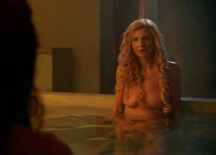lucy lawless and viva bianca topless in the bath on spartacus 9639 11