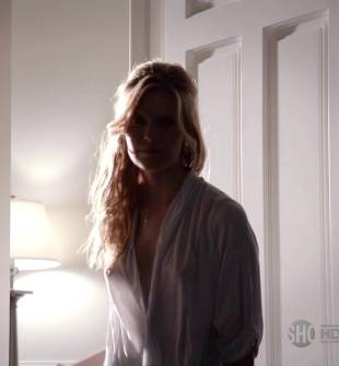 maggie grace breasts peek out on californication 5886 6