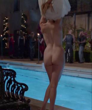 maggie grace nude ass bared for dip in pool on californication 5431 5