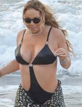 mariah carey nipple slips out of bikini at beach 0885 7