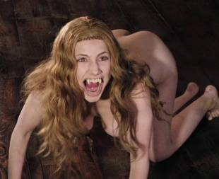 miriam giovanelli topless breasts will make you like her in dracula 3186 18