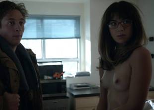nichole bloom topless before class on shameless 5940 16