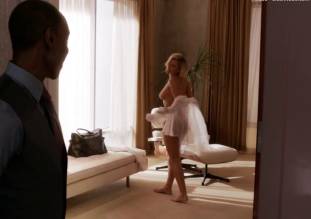 nicky whelan topless on house of lies 7191 1