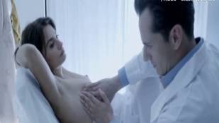 penelope cruz topless breasts examined in ma ma 6051 2