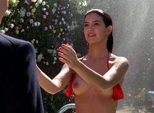 phoebe cates topless in fast times at ridgemont high 4593 11