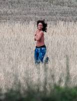 rihanna topless in the fields of northern ireland 3825 7