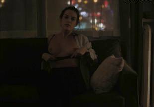 riley keough topless in the girlfriend experience 5808 5