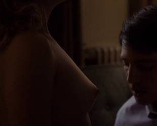 rose mciver topless and shy on masters of sex 5219 13
