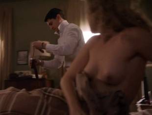 rose mciver topless for flash under covers on masters of sex 2264 2