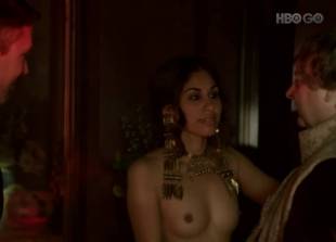 sahara knite nude with a busy mouth on game of thrones 9509 8