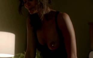 thandie newton topless breasts revealed in rogue 5084 22