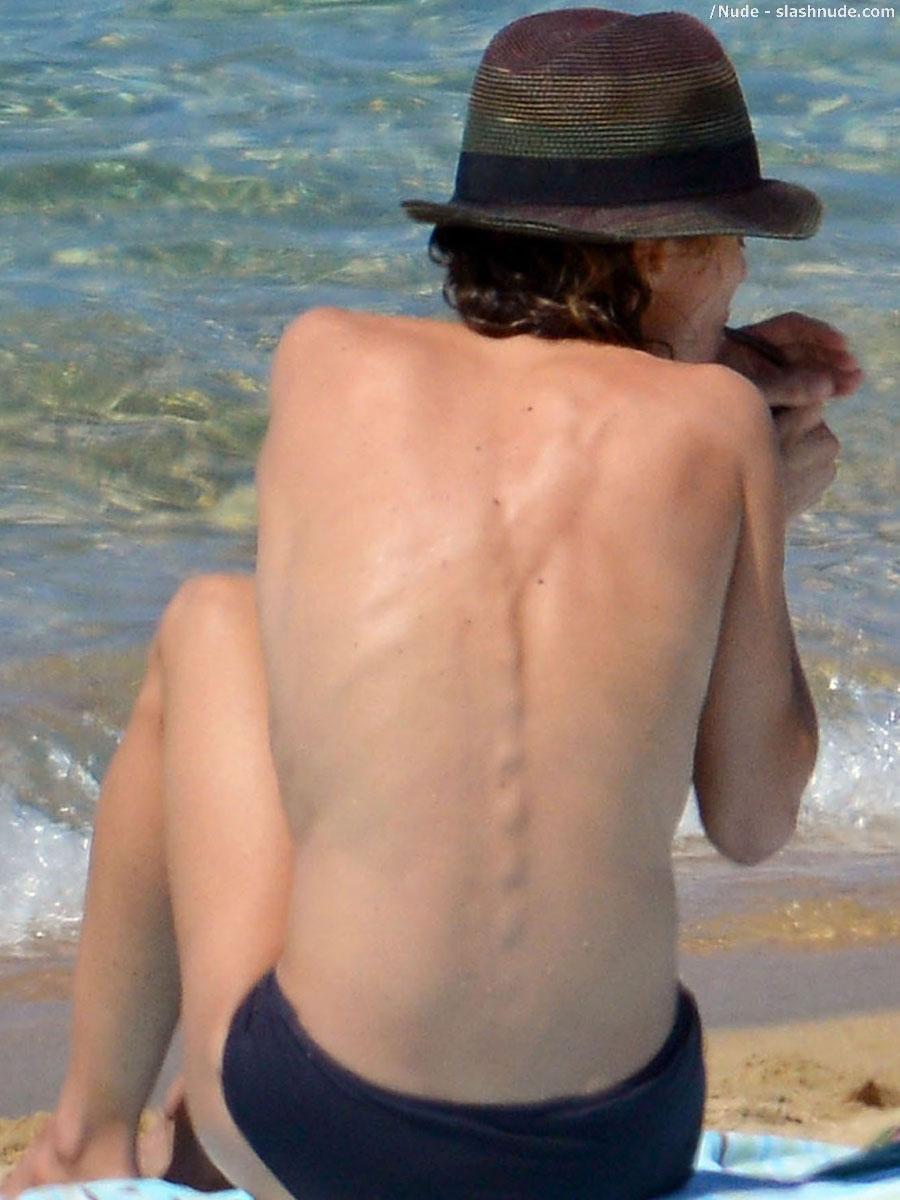 Vanessa Paradis Topless Sunbathing After Johnny Depp Split 3