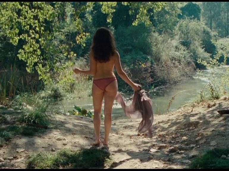 Violante Placido Nude Scenes From The American 31