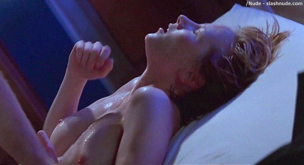 Anne Heche Topless In The Juror 16