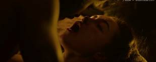 florence pugh nude in outlaw king 7499 27