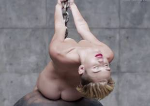 miley cyrus nude in leaked uncensored wrecking ball video 2010 5
